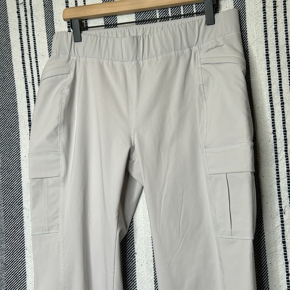 Eddie Bauer Active Cargo Pants - Picture 2 of 4